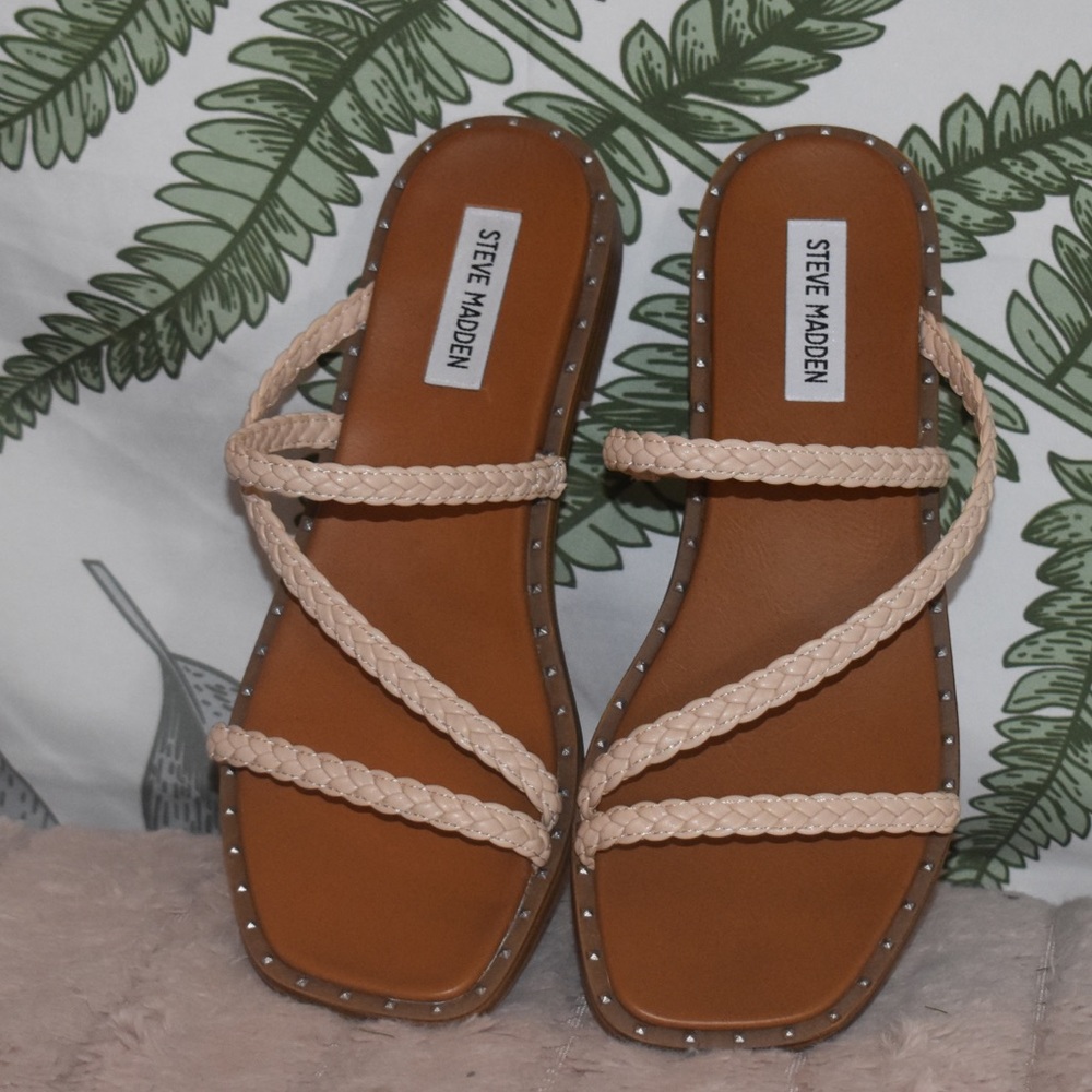 Steve Madden sandals